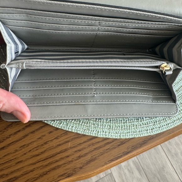 Jasper Conran Light Gray Pebble Leather Wallet euc - Picture 9 of 16